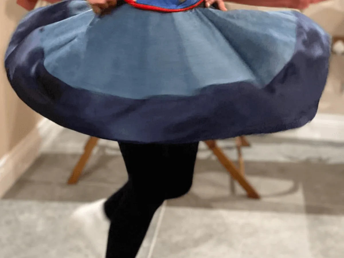 Spin dress